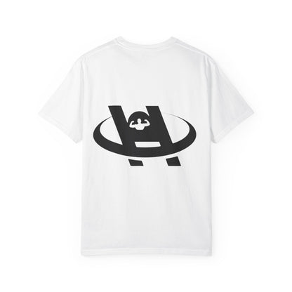 Unisex Motivational T-Shirt with Motivational Quotes Strong Body Clear Mind  Healthy Life | Fitness, Wellness, Lifestyle Gift, Gym Wear, Everyday Comfort - HustleHealthShop