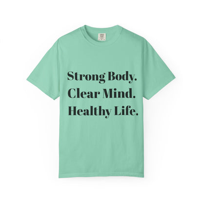 Unisex Motivational T-Shirt with Motivational Quotes Strong Body Clear Mind  Healthy Life | Fitness, Wellness, Lifestyle Gift, Gym Wear, Everyday Comfort - HustleHealthShop